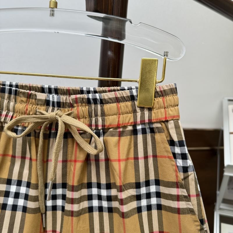 Burberry Short Pants